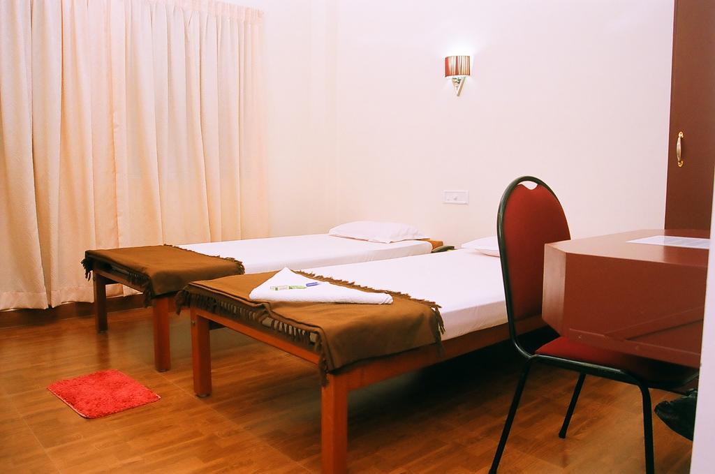 Hotel Srinivas Kochi Chambre photo