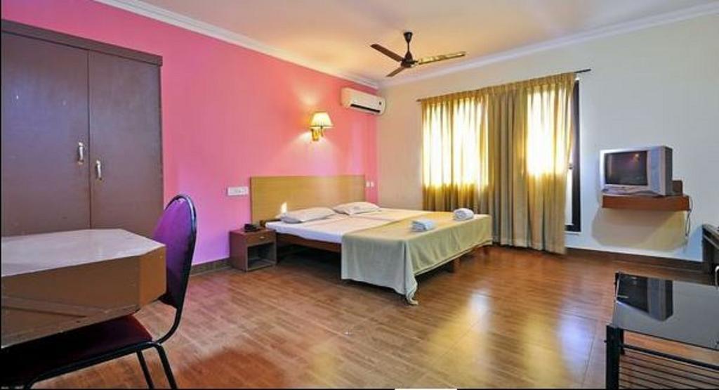 Hotel Srinivas Kochi Extérieur photo